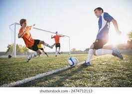 懂球译站 ｜ 曼联财务困境：拿着欧联杯的收入，过欧冠的生活