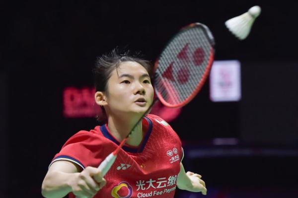 名队员不懈 名队员不懈