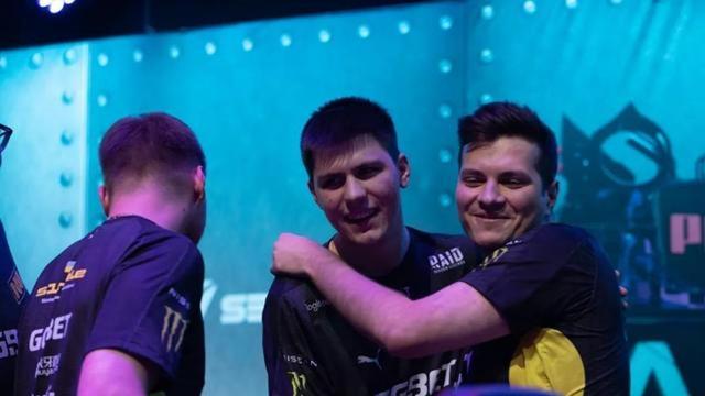 力往往决定 力往往决定